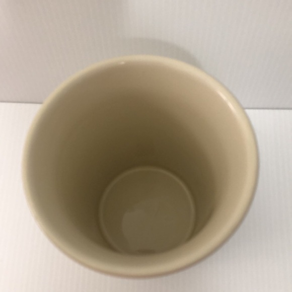 Le Gourmet Chef Wave Design Ivory Stoneware Utensil Canister Crock Holder - Picture 4 of 6